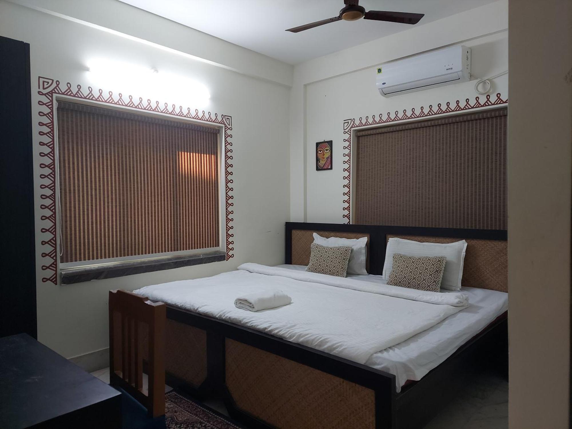 Hotel Kolam Shānti Niketan Buitenkant foto