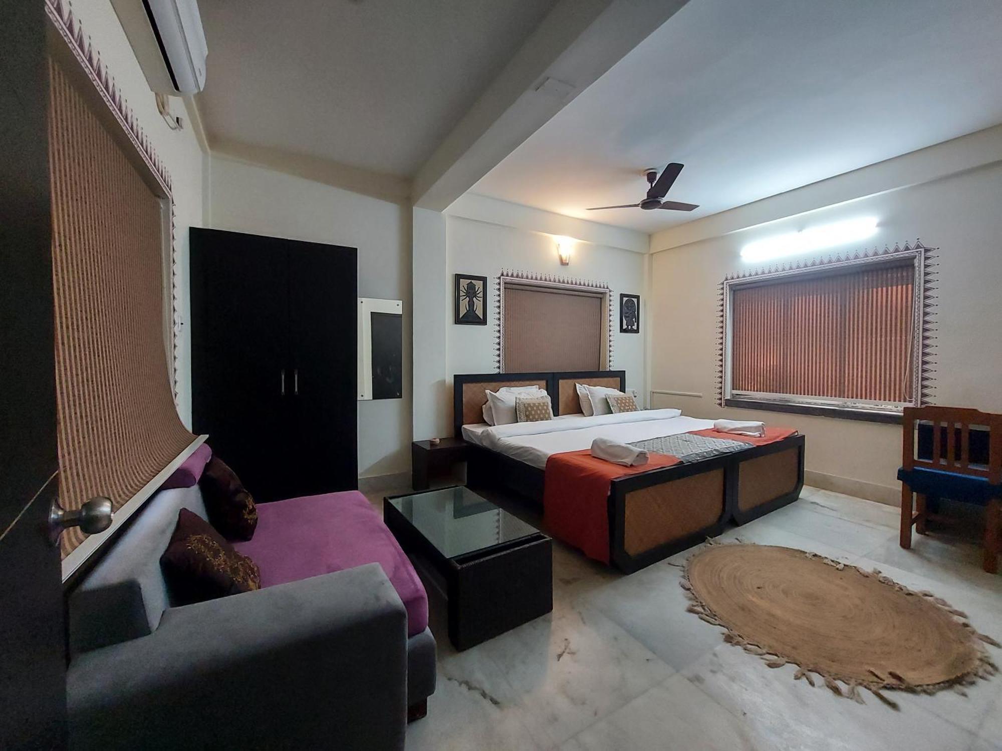 Hotel Kolam Shānti Niketan Buitenkant foto